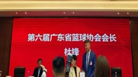 面对母女联手，即便挑战小琼斯，我仍将全力展现实力。